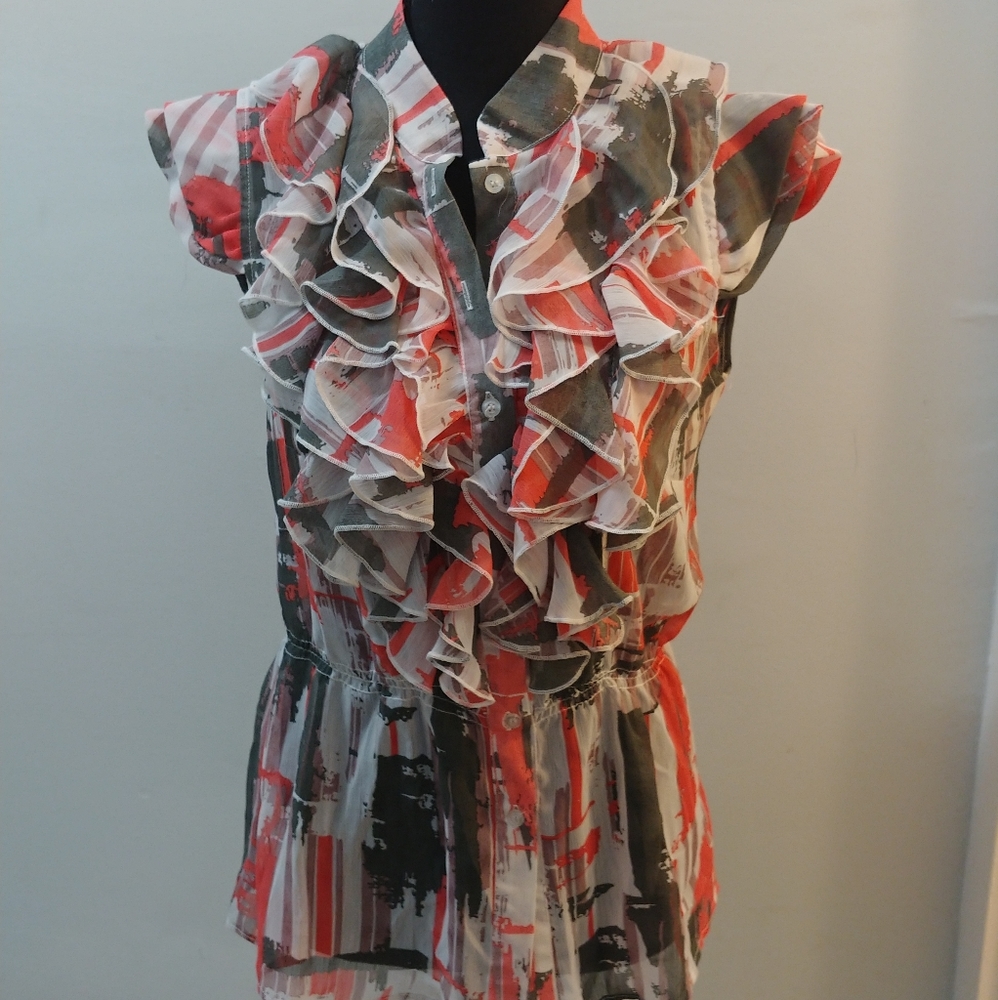Cap sleeve ruffle blouse